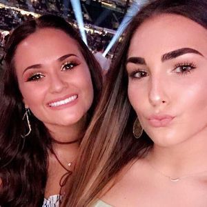 Meet your Posher, Madeline